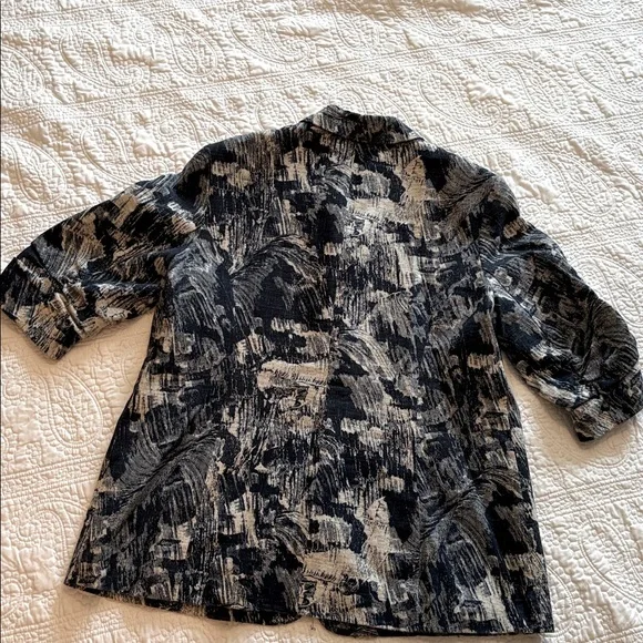 Cold Water Creek Navy/Cream Jacket with 3/4 Sleeves - Picture 5 of 14